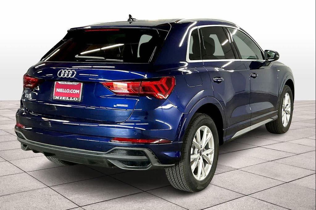 new 2025 Audi Q3 car, priced at $47,325