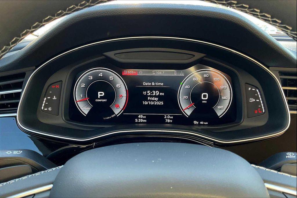 new 2025 Audi Q7 car, priced at $72,840