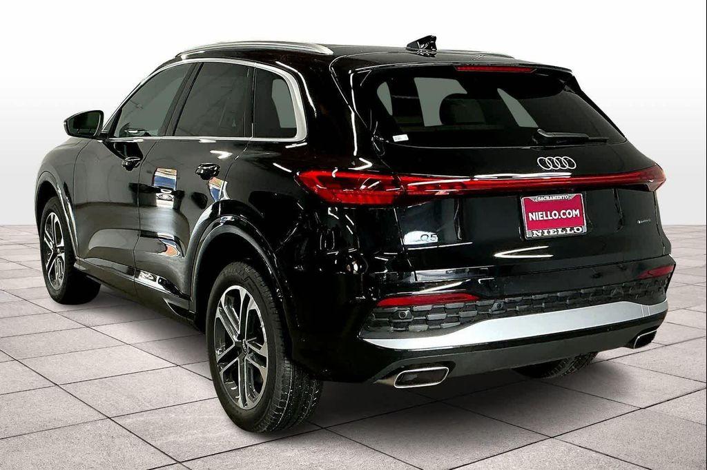 new 2025 Audi Q5 car, priced at $59,640