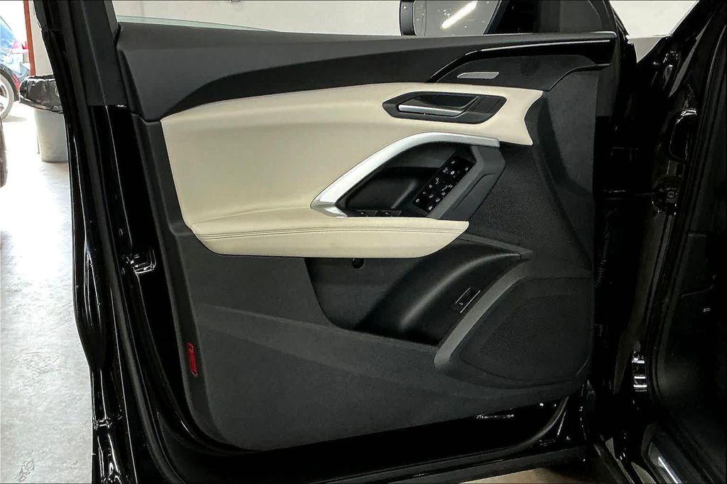 new 2025 Audi Q5 car, priced at $59,640