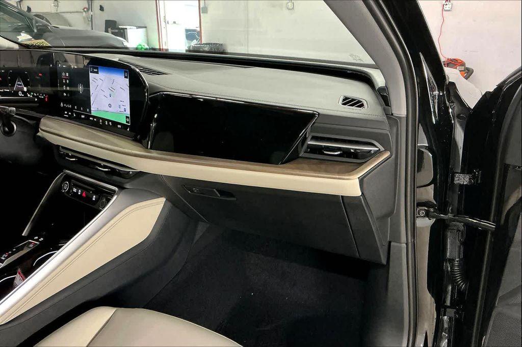 new 2025 Audi Q5 car, priced at $59,640