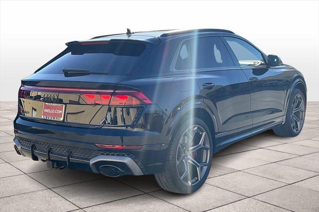 new 2025 Audi RS Q8 car, priced at $150,240