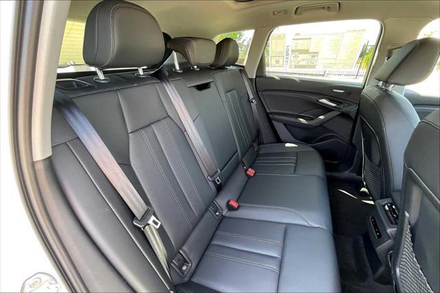 new 2025 Audi Q6 e-tron car, priced at $72,125