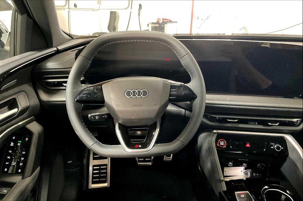 new 2025 Audi SQ5 car, priced at $74,740
