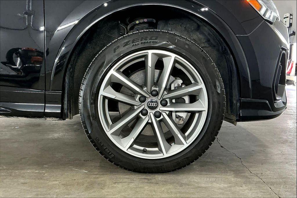 used 2023 Audi Q3 car, priced at $28,091