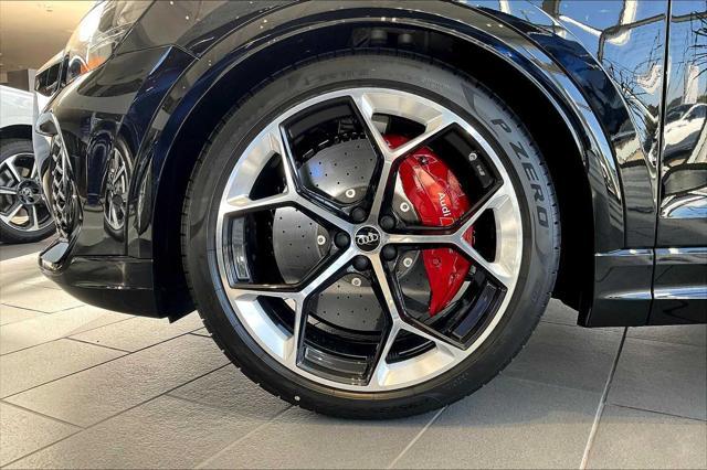 new 2025 Audi RS Q8 car, priced at $147,090