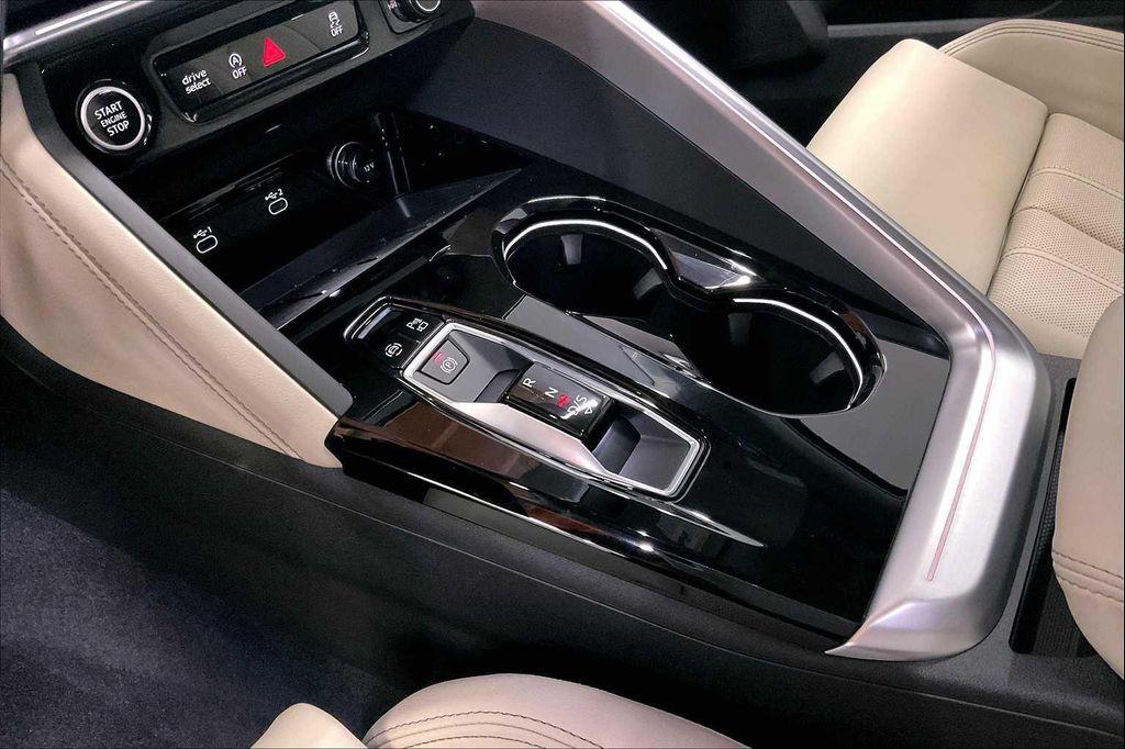 new 2025 Audi Q5 car, priced at $63,940