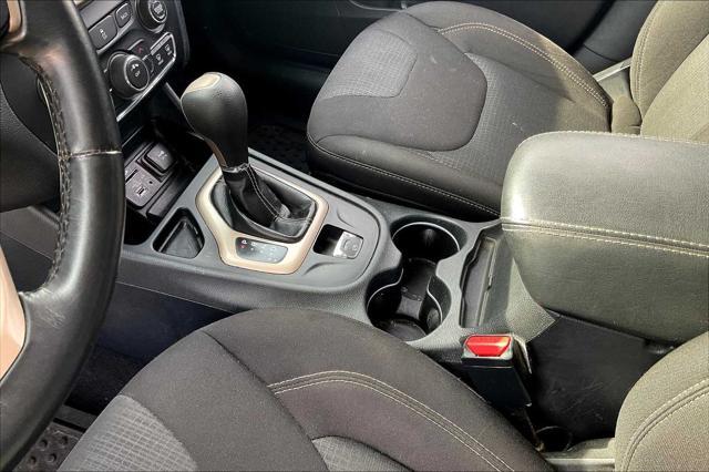 used 2016 Jeep Cherokee car, priced at $11,446