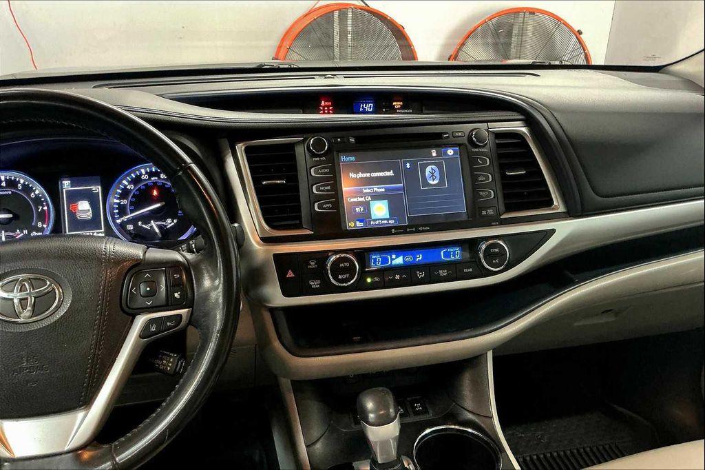 used 2018 Toyota Highlander car, priced at $23,991