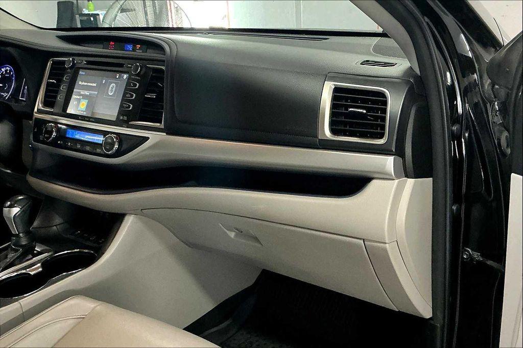 used 2018 Toyota Highlander car, priced at $23,991