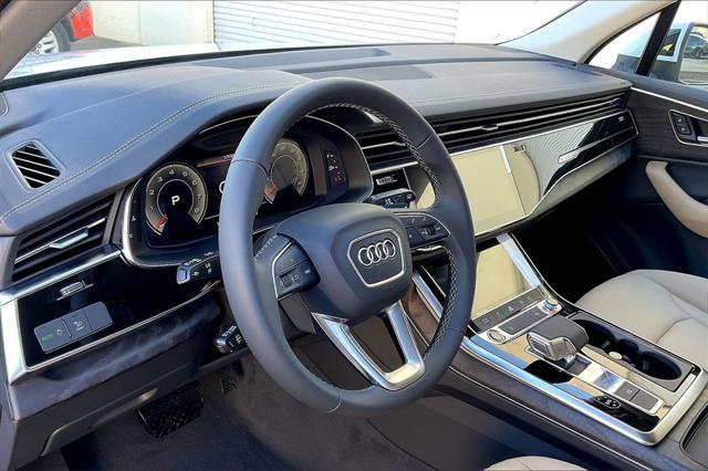 new 2025 Audi Q7 car, priced at $68,690