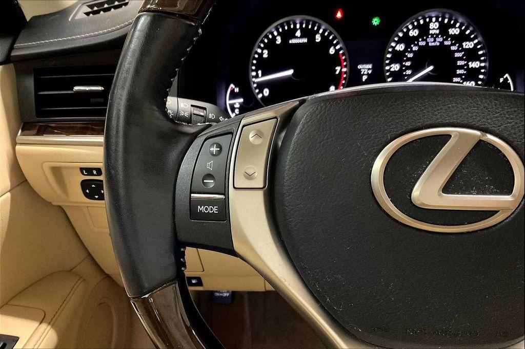 used 2015 Lexus ES 350 car, priced at $20,454