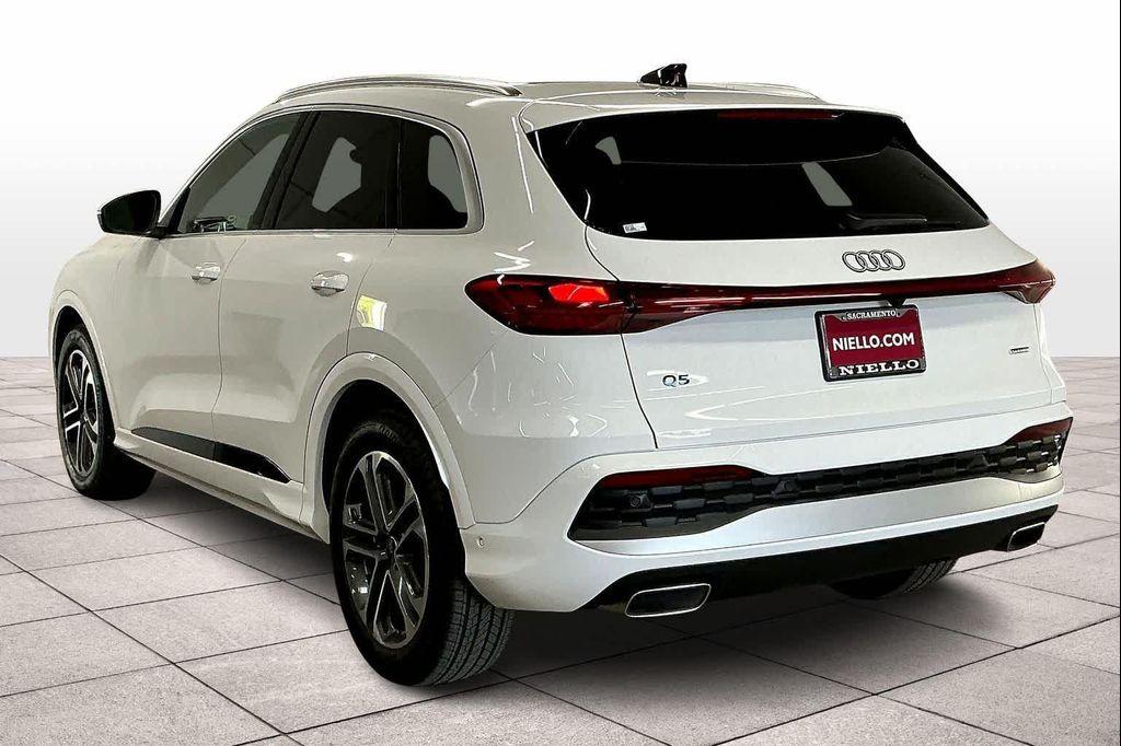 new 2025 Audi Q5 car, priced at $62,945
