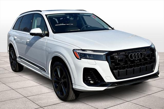 new 2025 Audi Q7 car, priced at $74,190