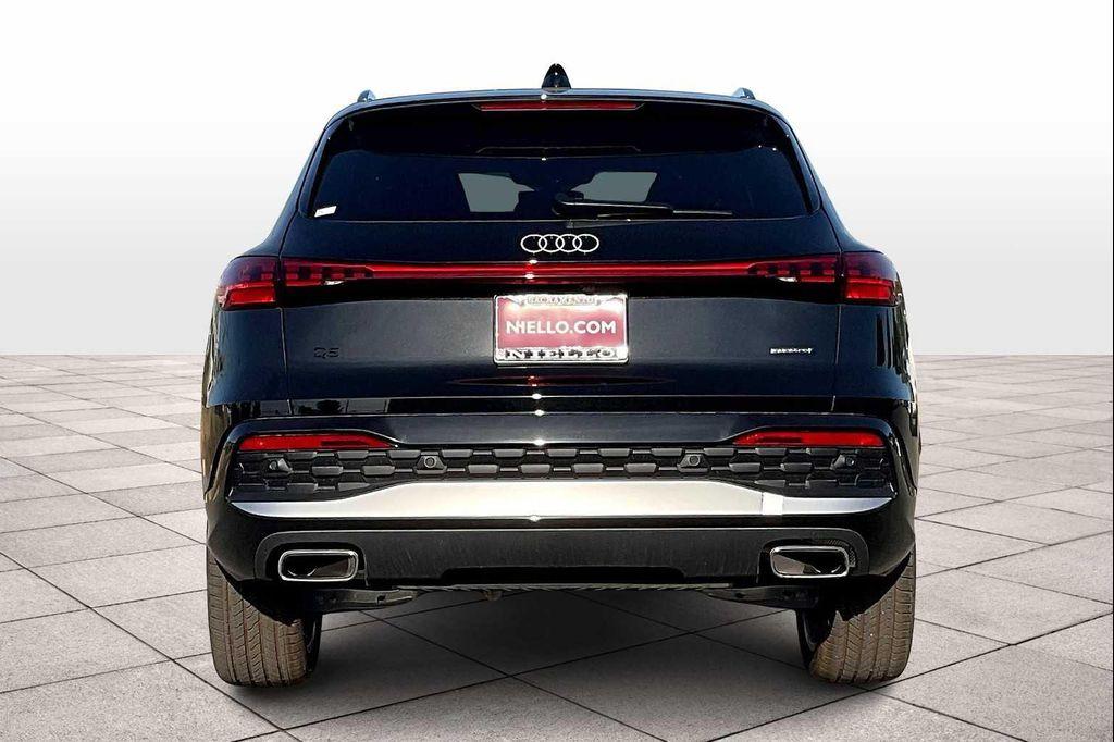 new 2025 Audi Q5 car, priced at $59,431