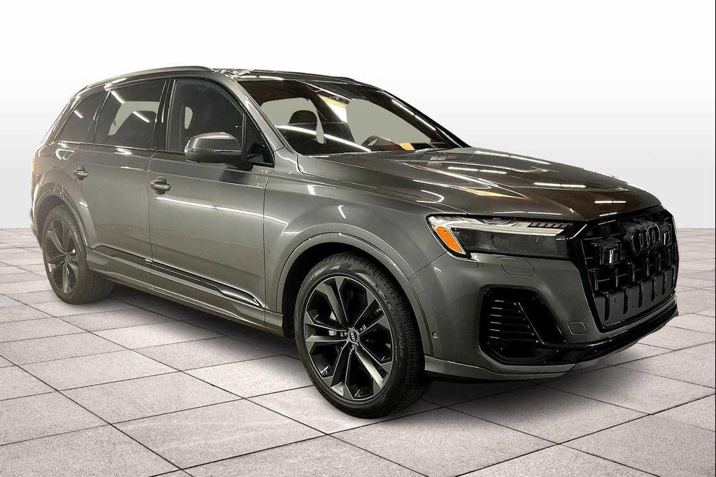 new 2025 Audi Q7 car, priced at $84,350