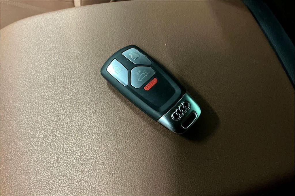 used 2023 Audi Q5 car, priced at $35,275