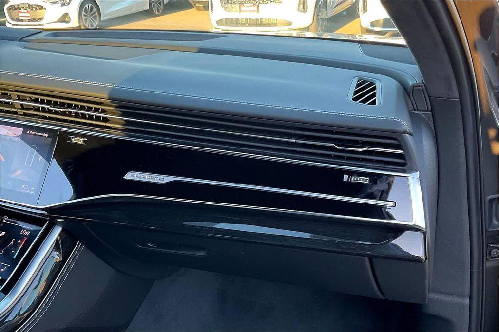 new 2025 Audi Q7 car, priced at $88,210