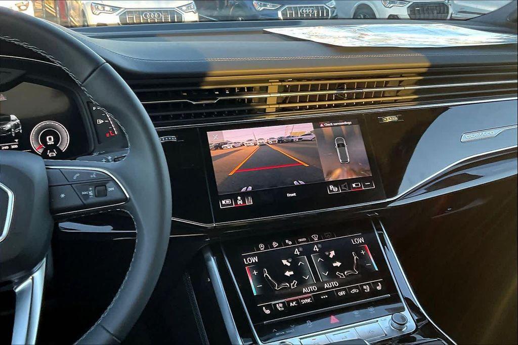 new 2025 Audi Q7 car, priced at $88,210