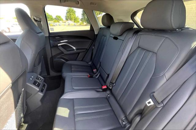 new 2025 Audi Q5 car, priced at $60,680