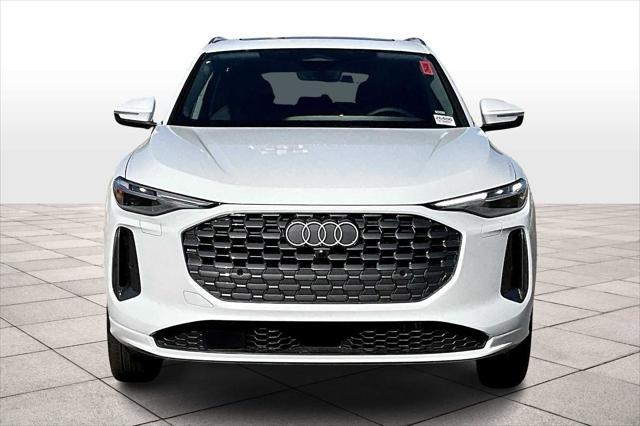 new 2025 Audi Q5 car, priced at $60,680