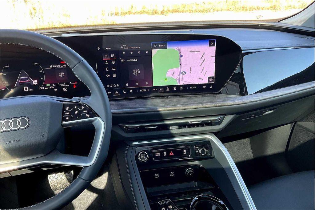 new 2025 Audi Q5 car, priced at $58,931