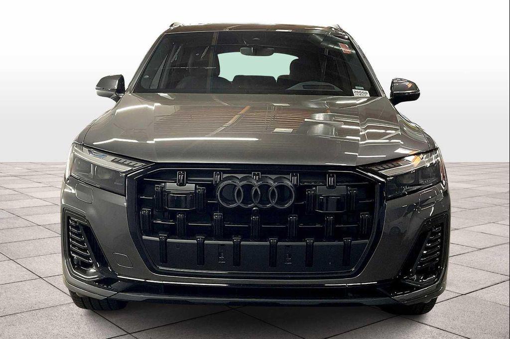 new 2025 Audi Q7 car, priced at $84,350