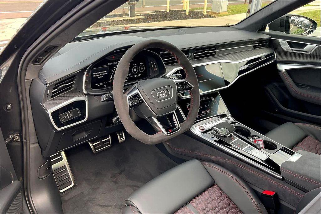 new 2026 Audi RS 6 Avant car, priced at $154,365