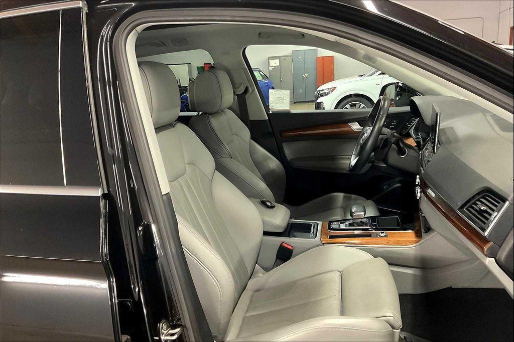 used 2022 Audi Q5 car, priced at $28,450