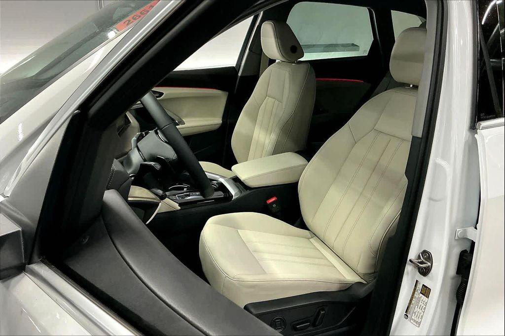 new 2025 Audi Q5 car, priced at $54,945