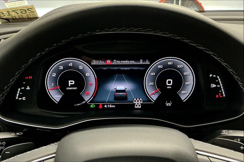 new 2025 Audi Q7 car, priced at $75,350