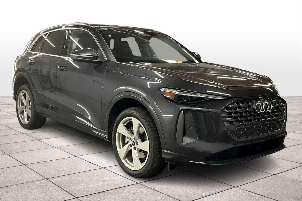 new 2025 Audi Q5 car, priced at $59,109