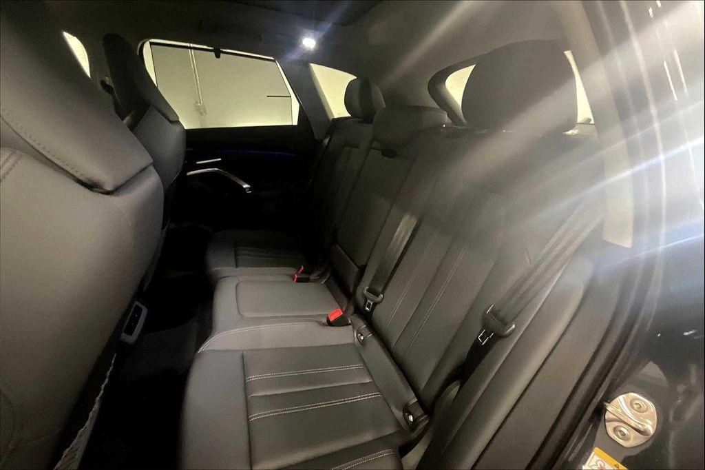 new 2025 Audi Q5 car, priced at $59,109