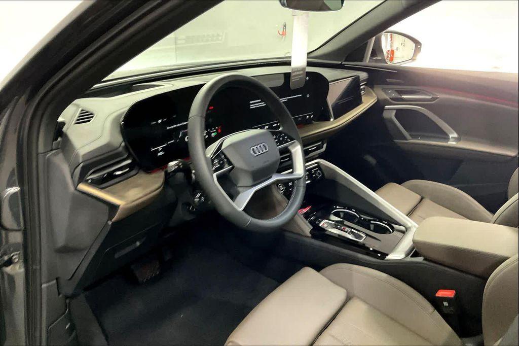 new 2025 Audi Q5 car, priced at $64,340