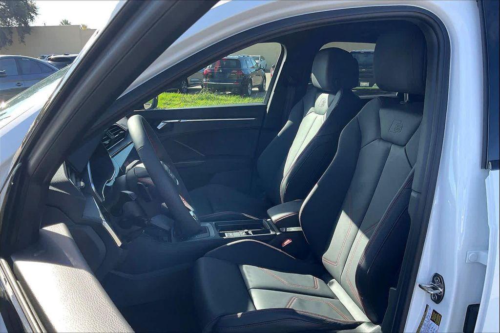 new 2025 Audi Q3 car, priced at $47,895