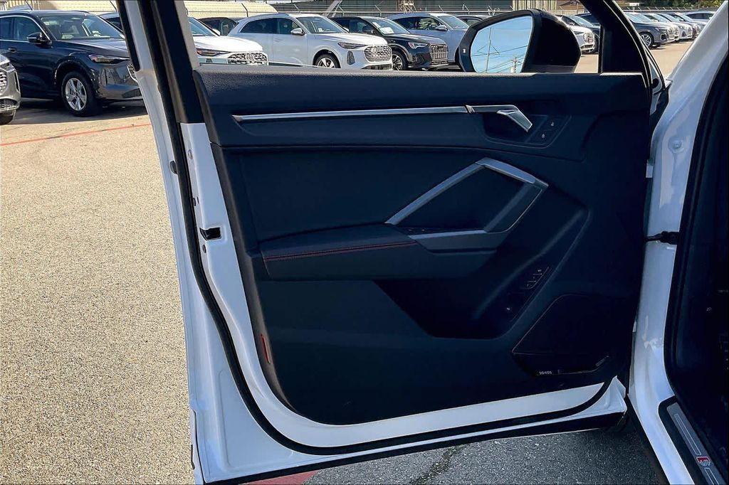 new 2025 Audi Q3 car, priced at $47,895