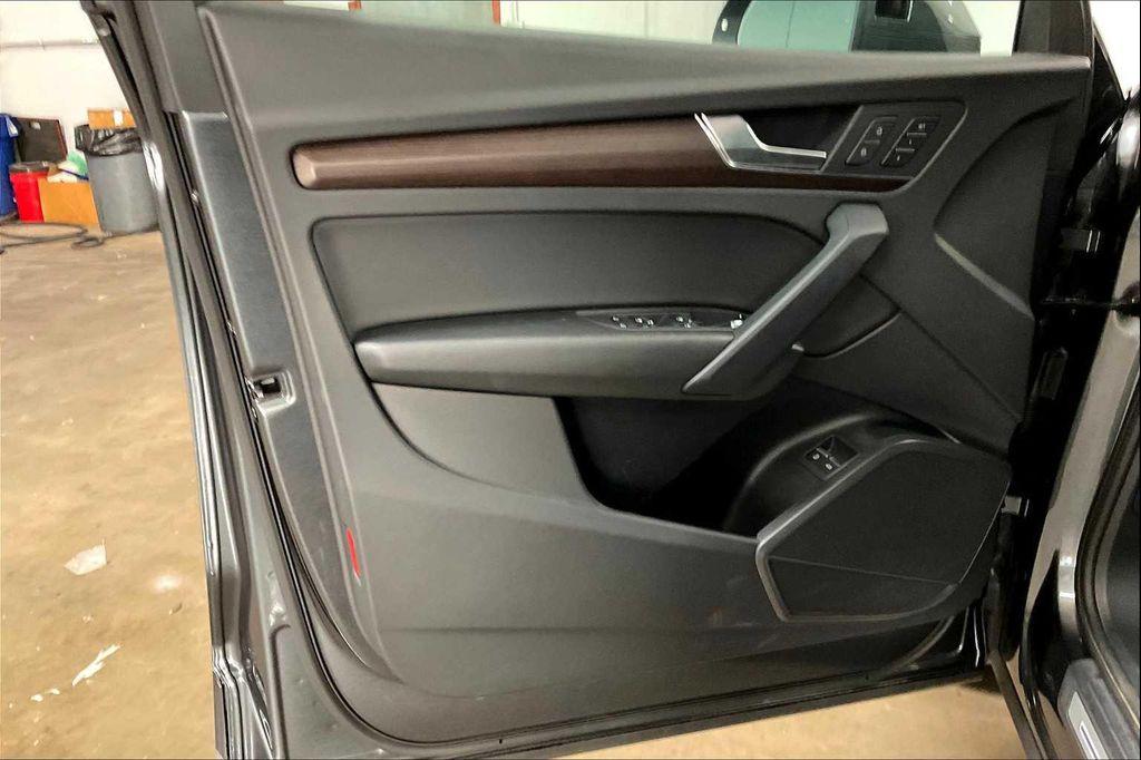 used 2024 Audi Q5 car, priced at $40,948