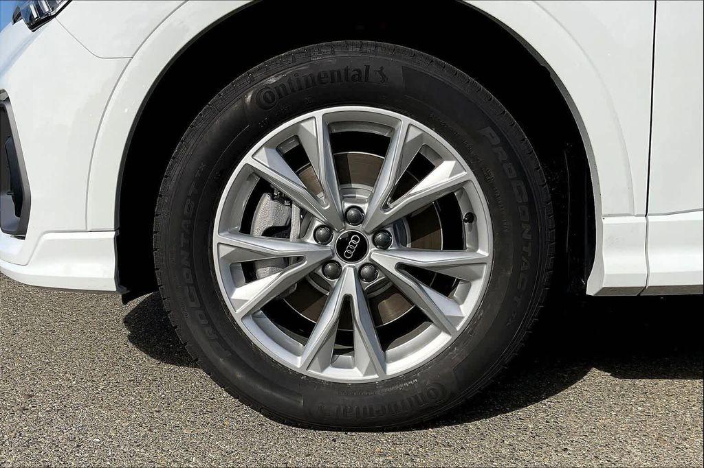 new 2025 Audi Q3 car, priced at $47,195