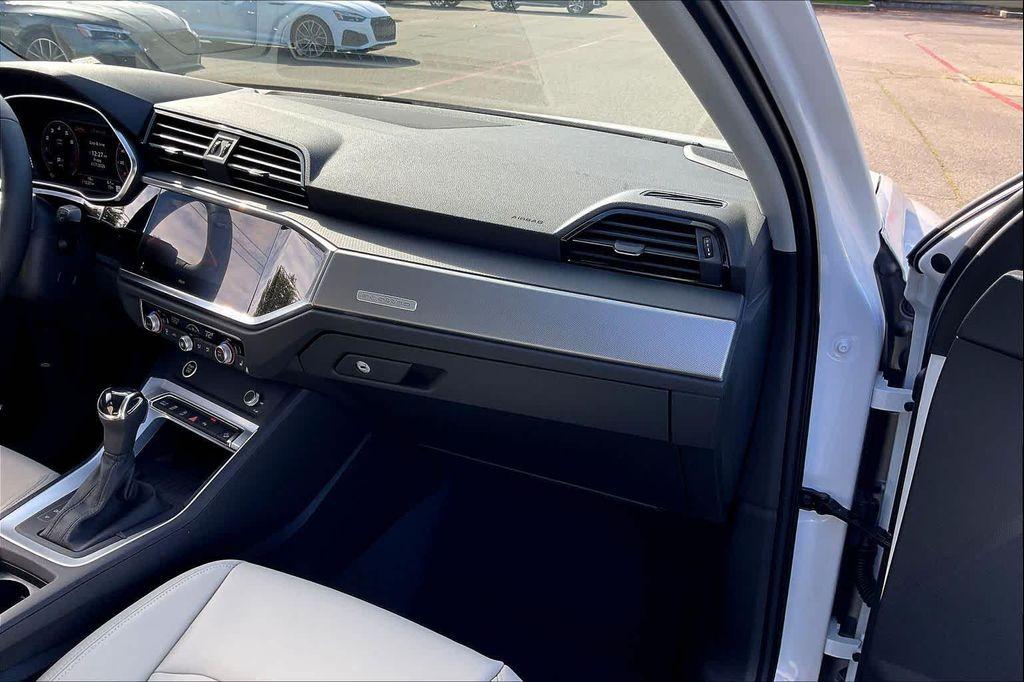 new 2025 Audi Q3 car, priced at $47,195