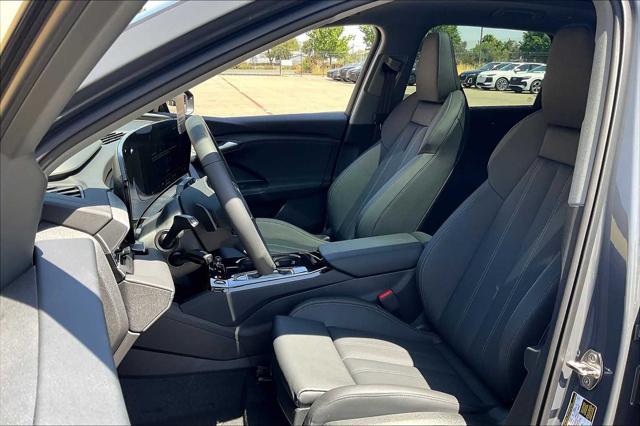 new 2025 Audi Q6 e-tron car, priced at $76,195