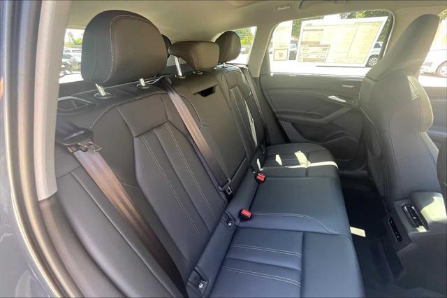 new 2025 Audi Q6 e-tron car, priced at $76,195