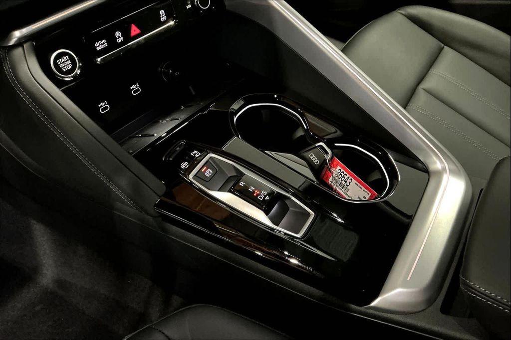new 2025 Audi Q5 car, priced at $55,580