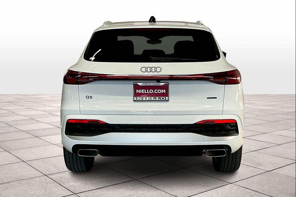 new 2025 Audi Q5 car, priced at $55,580