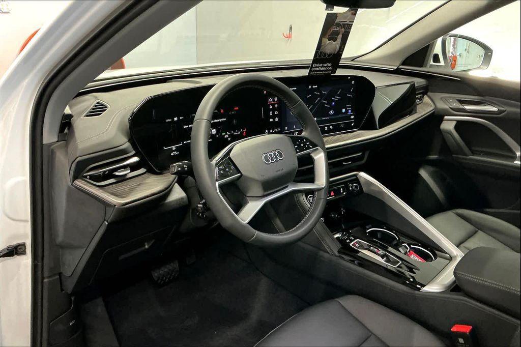 new 2025 Audi Q5 car, priced at $55,580