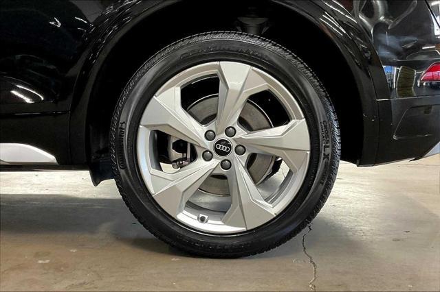 used 2022 Audi Q5 car, priced at $32,155
