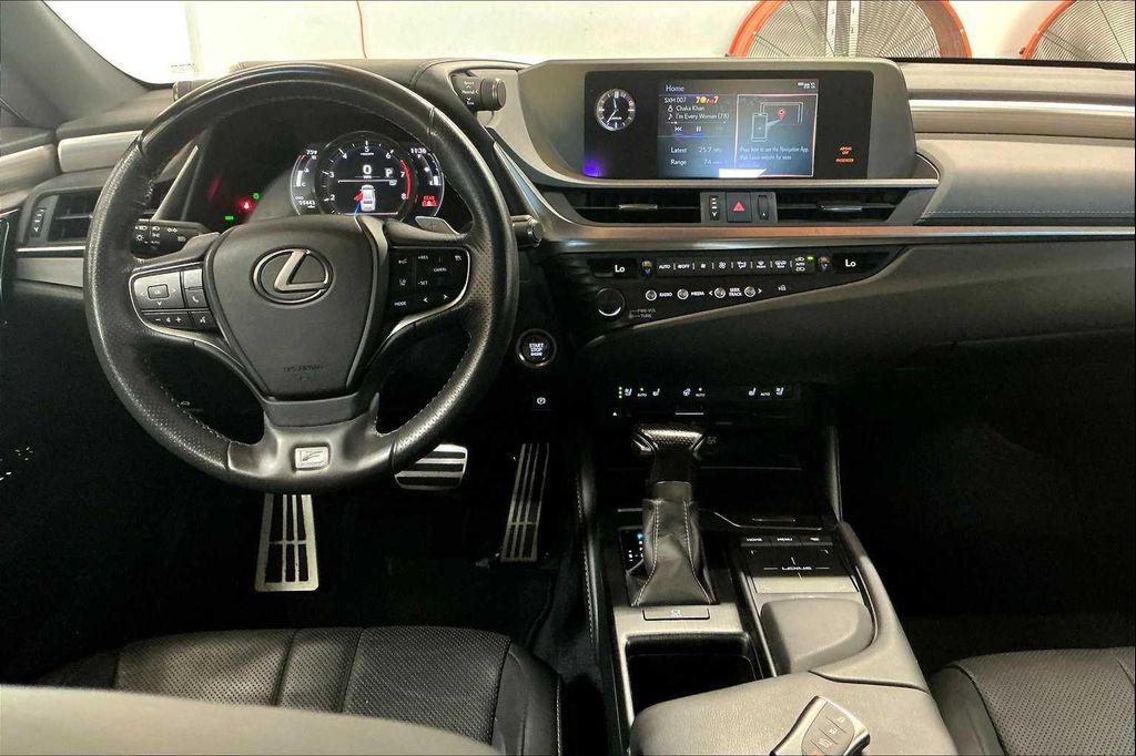 used 2019 Lexus ES 350 car, priced at $30,294