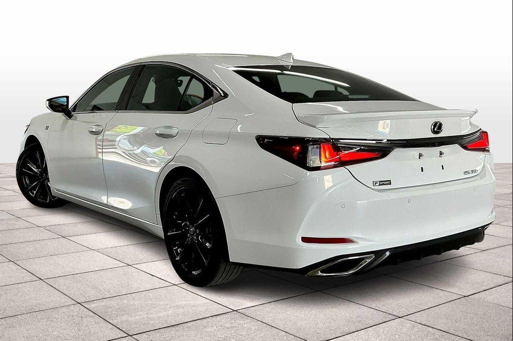 used 2019 Lexus ES 350 car, priced at $30,294