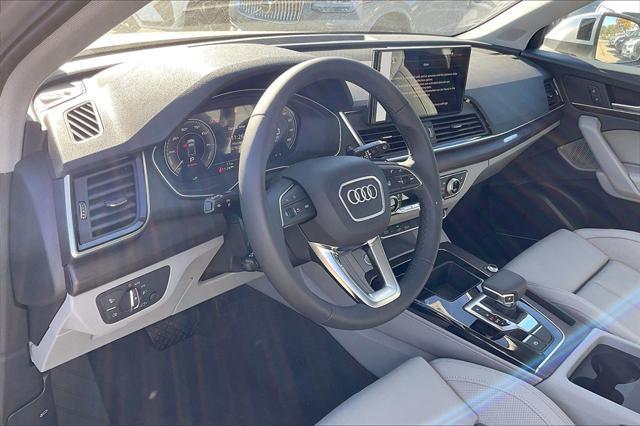 new 2025 Audi Q5 car, priced at $67,090