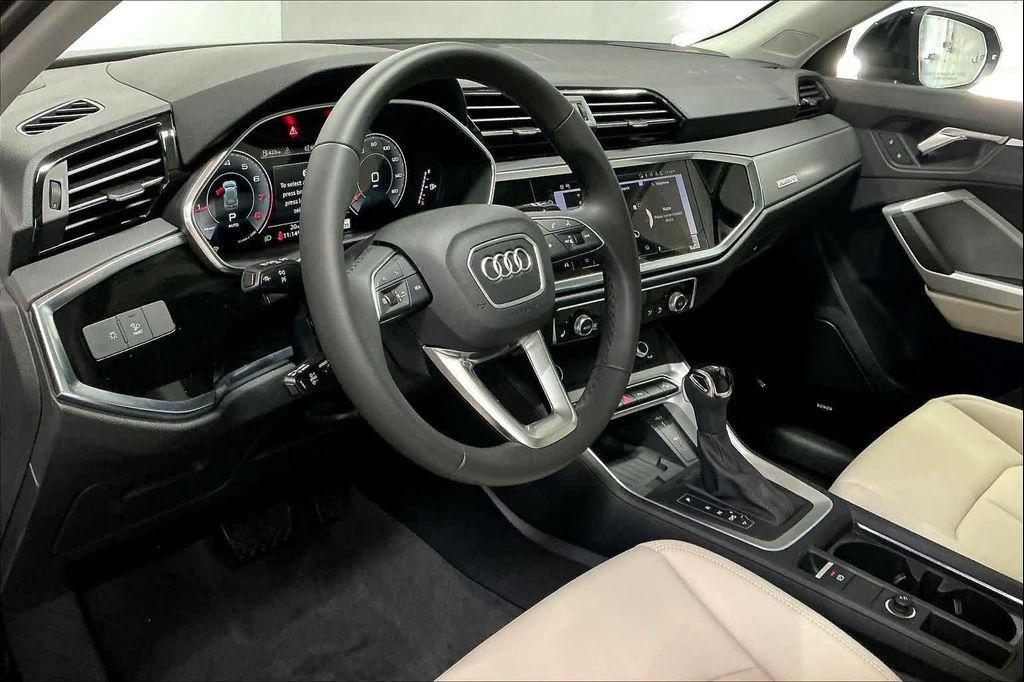 new 2025 Audi Q3 car, priced at $47,065