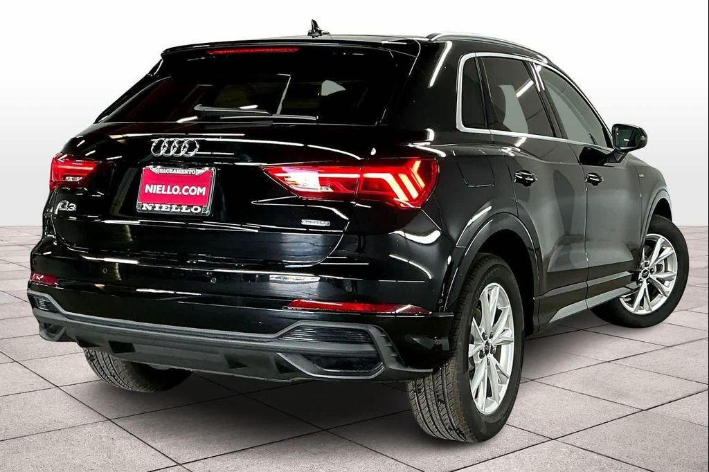 new 2025 Audi Q3 car, priced at $47,065